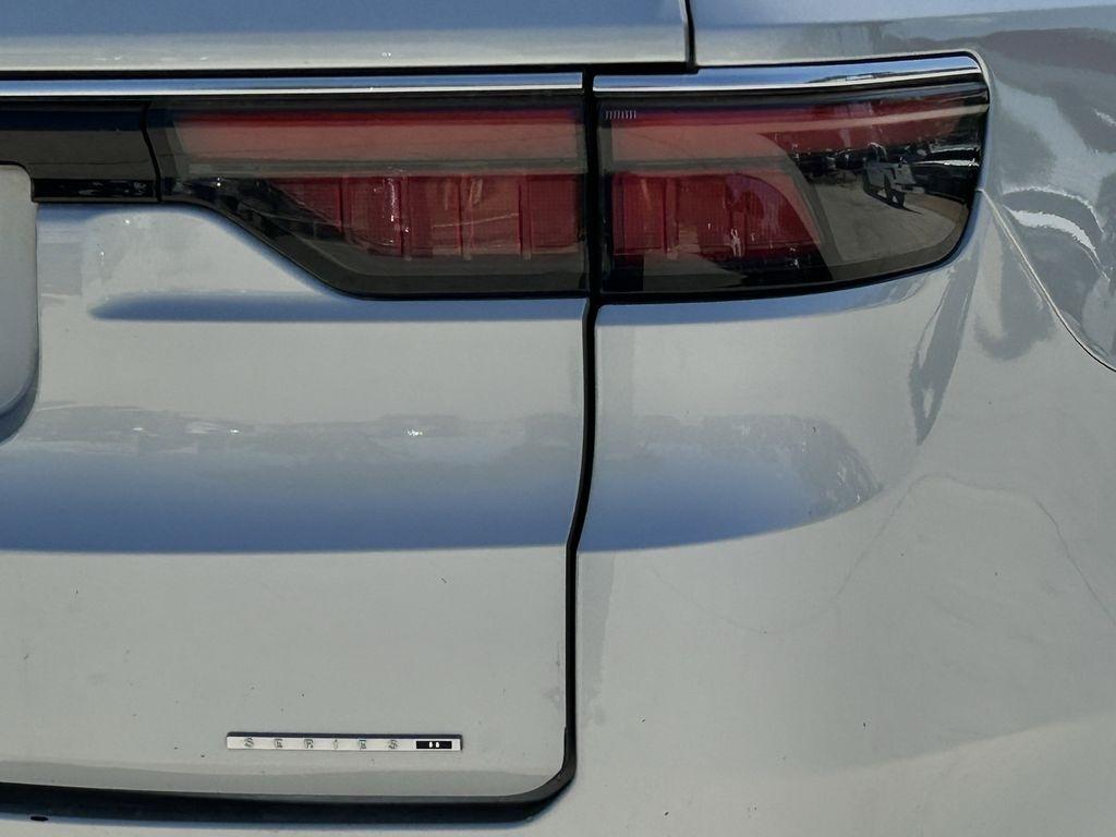 Jeep Wagoneer Series II 2022