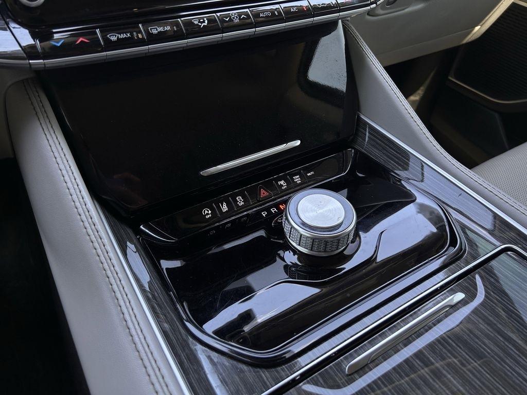 Jeep Wagoneer Series II 2022