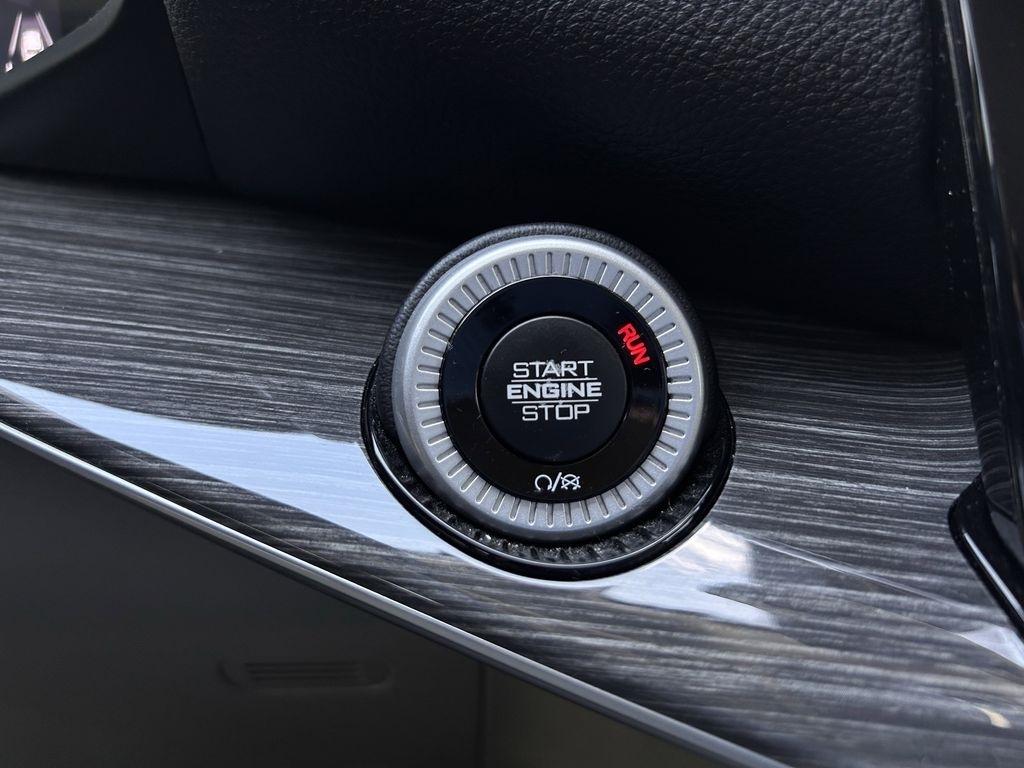 Jeep Wagoneer Series II 2022