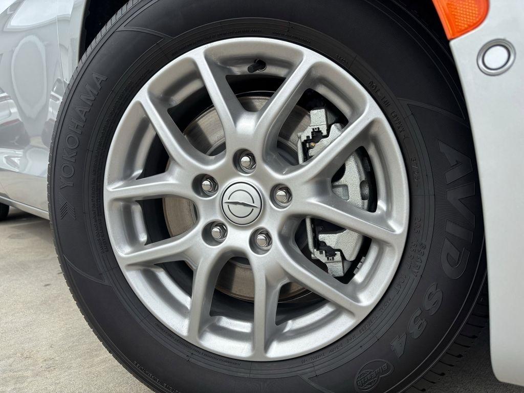 Chrysler Pacifica Select 2026