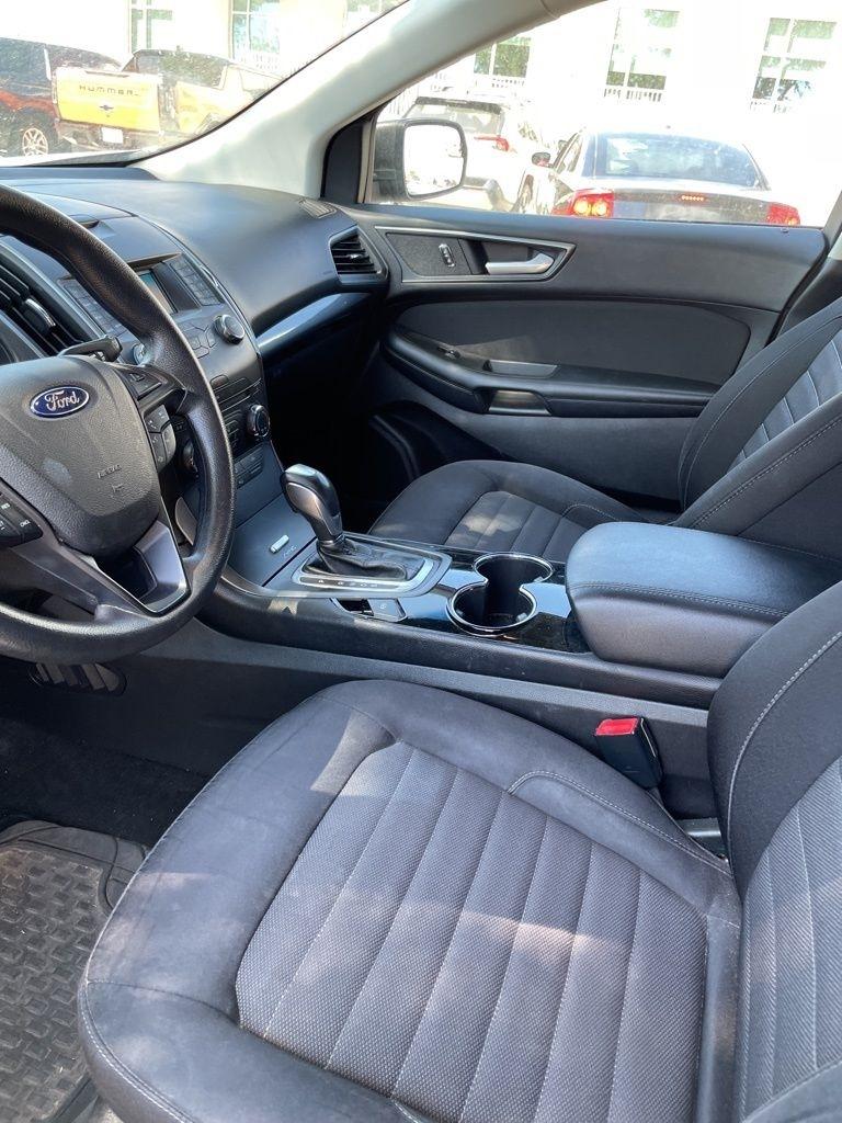 Ford Edge SE FWD 2017