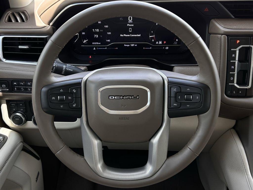 GMC Yukon XL Denali 4WD 2024