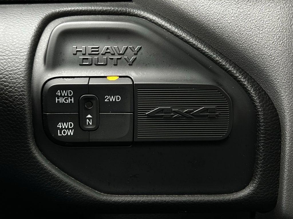 RAM 3500 Big Horn Crew Cab LWB 4WD DRW 2024