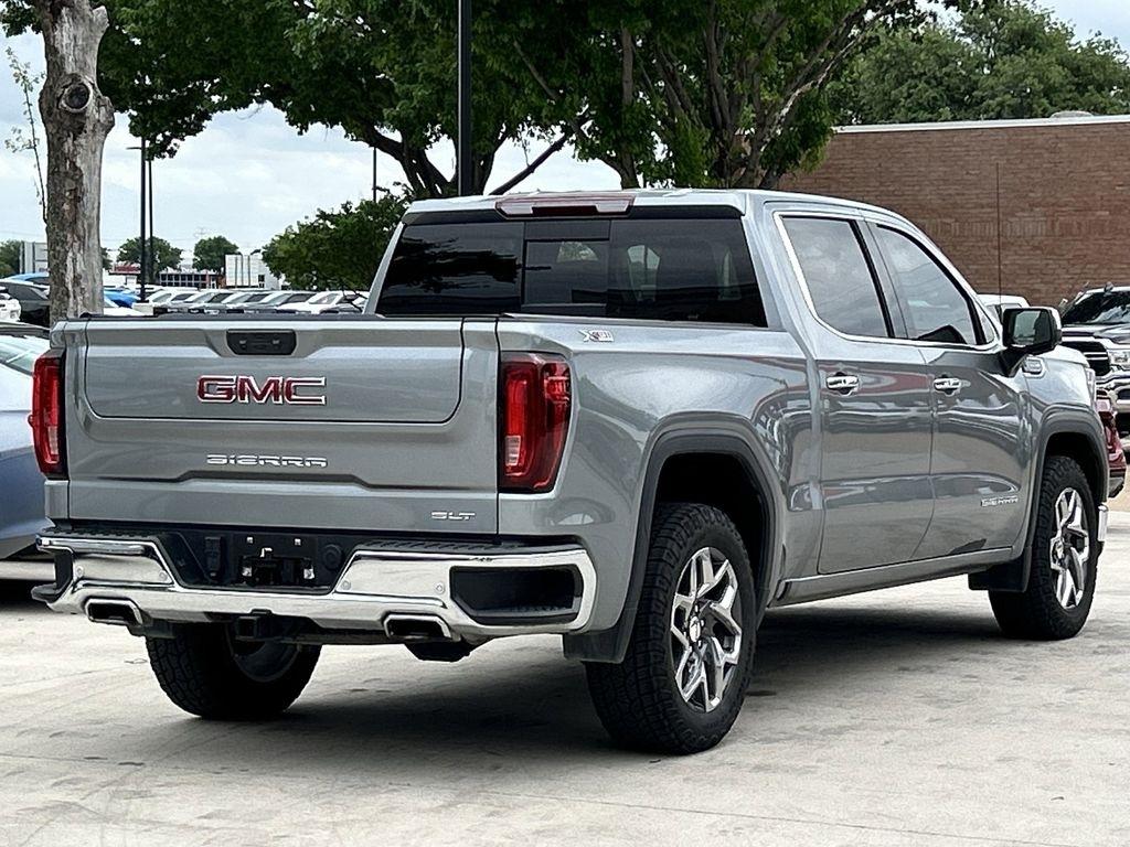 GMC Sierra 1500 SLT Crew Cab 4WD 2024
