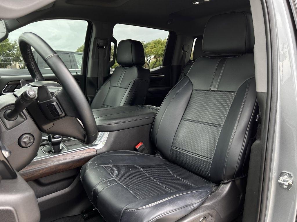 GMC Sierra 1500 SLT Crew Cab 4WD 2024