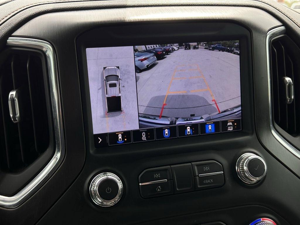 GMC Sierra 1500 Limited AT4 Crew Cab Long Box 4WD 2022