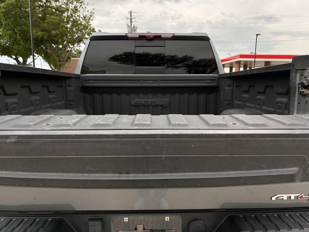 GMC Sierra 1500 Limited AT4 Crew Cab Long Box 4WD 2022