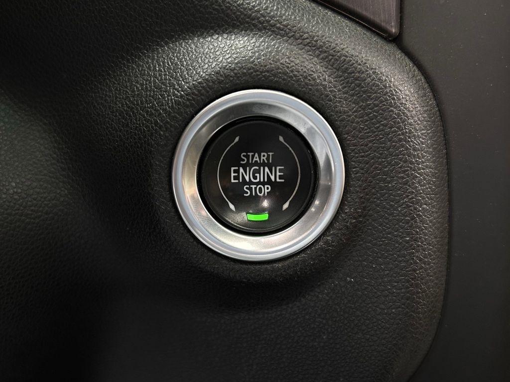 GMC Sierra 1500 Limited AT4 Crew Cab Long Box 4WD 2022