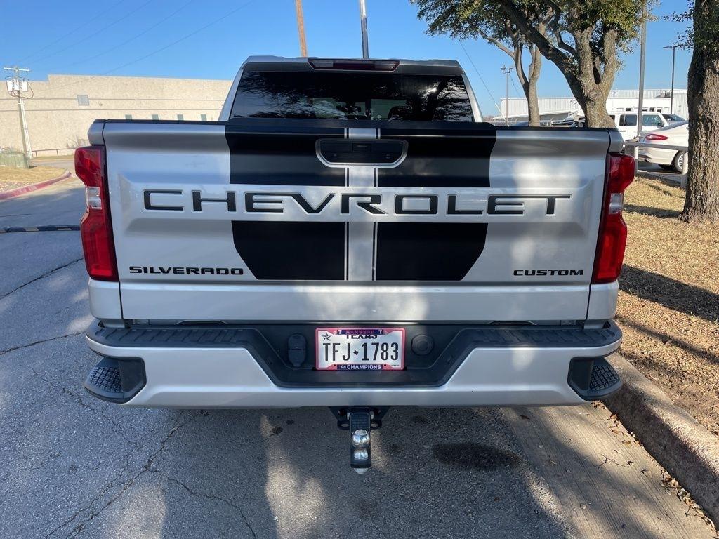 Chevrolet Silverado 1500 Custom Crew Cab Long Box 2WD 2020