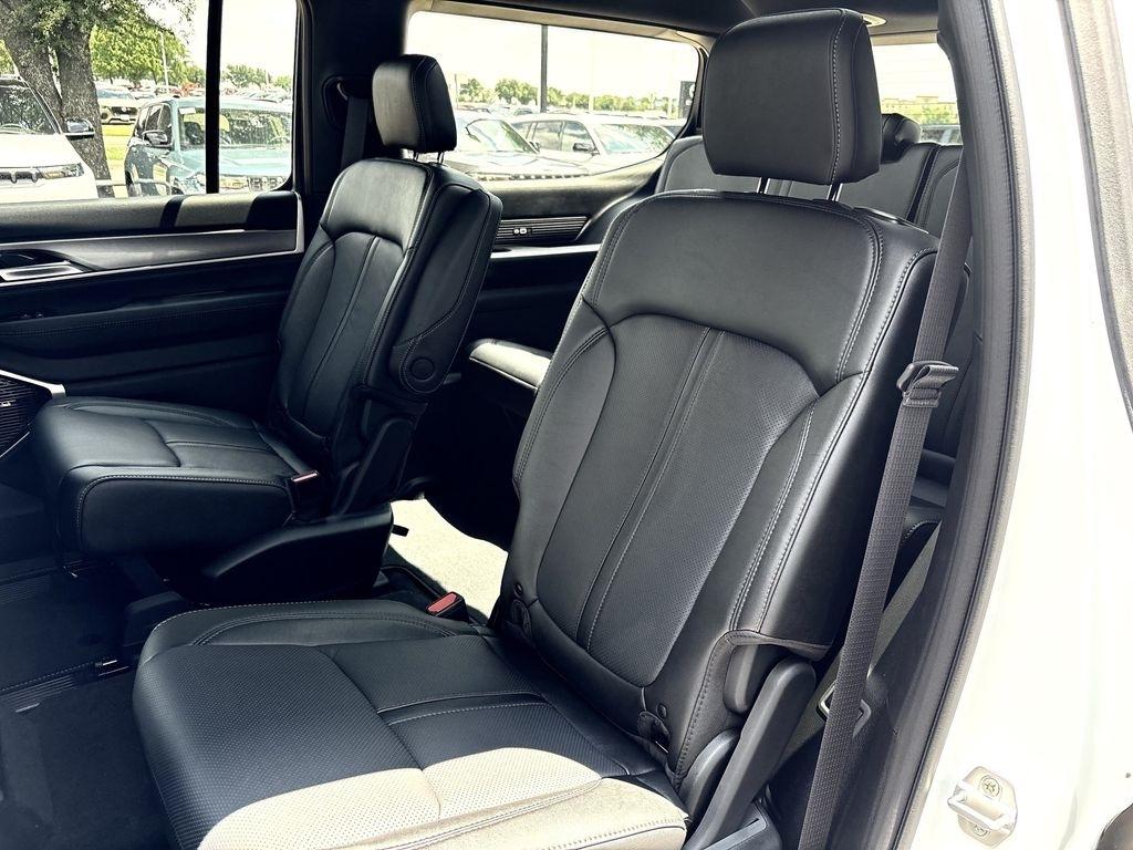 Jeep Wagoneer Series II 4WD 2026