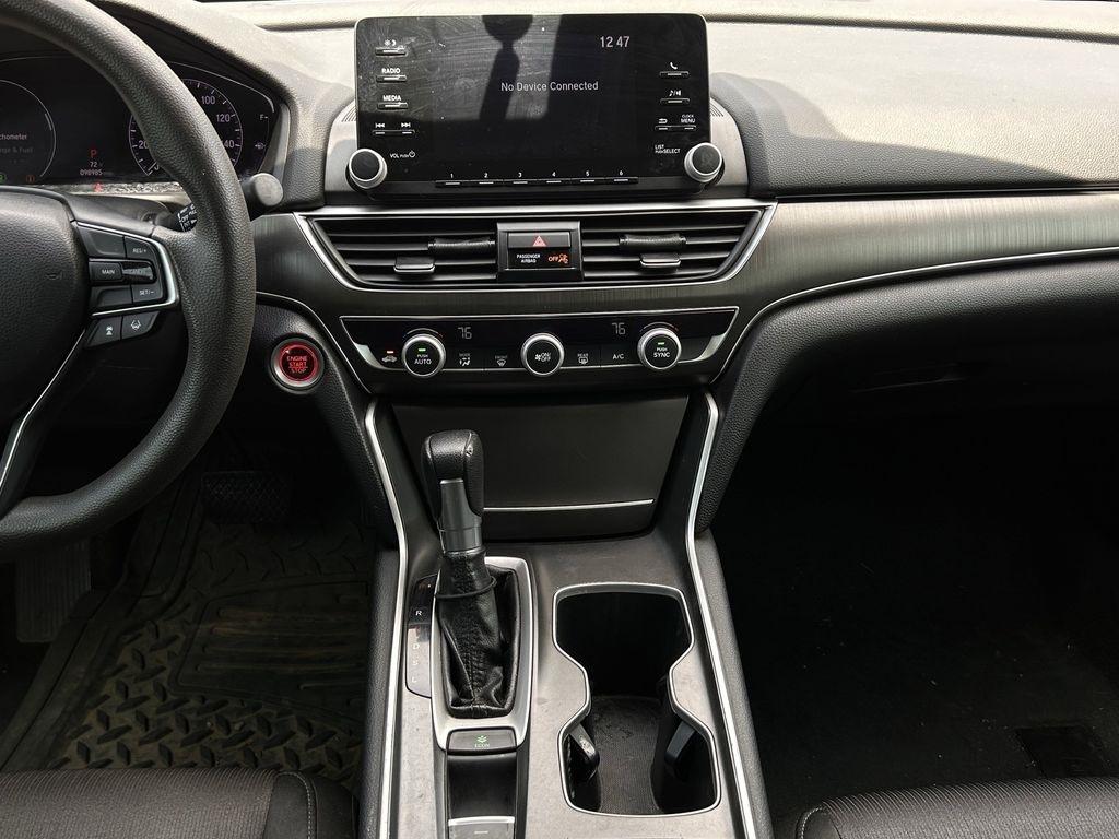 Honda Accord LX CVT 2020