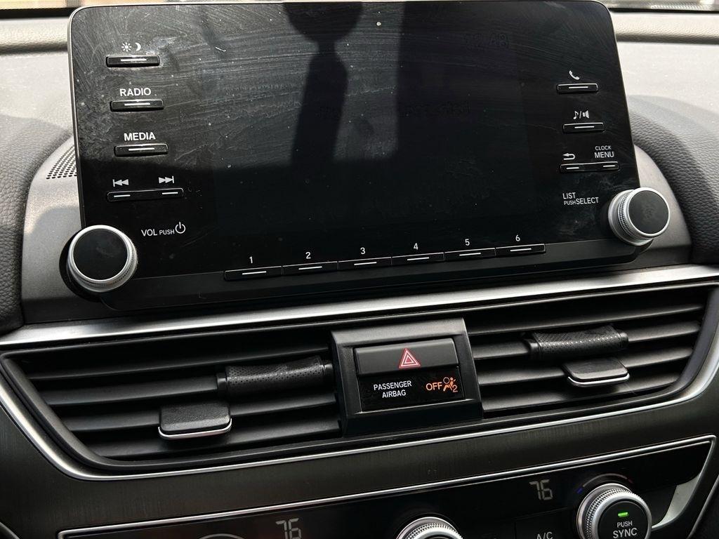 Honda Accord LX CVT 2020