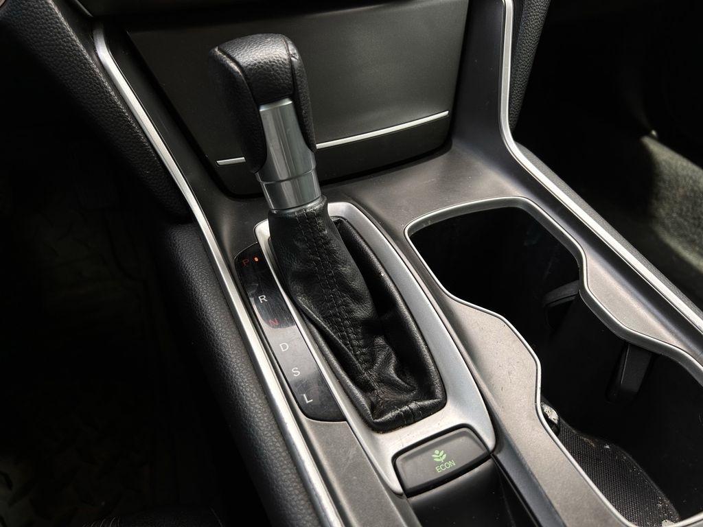 Honda Accord LX CVT 2020