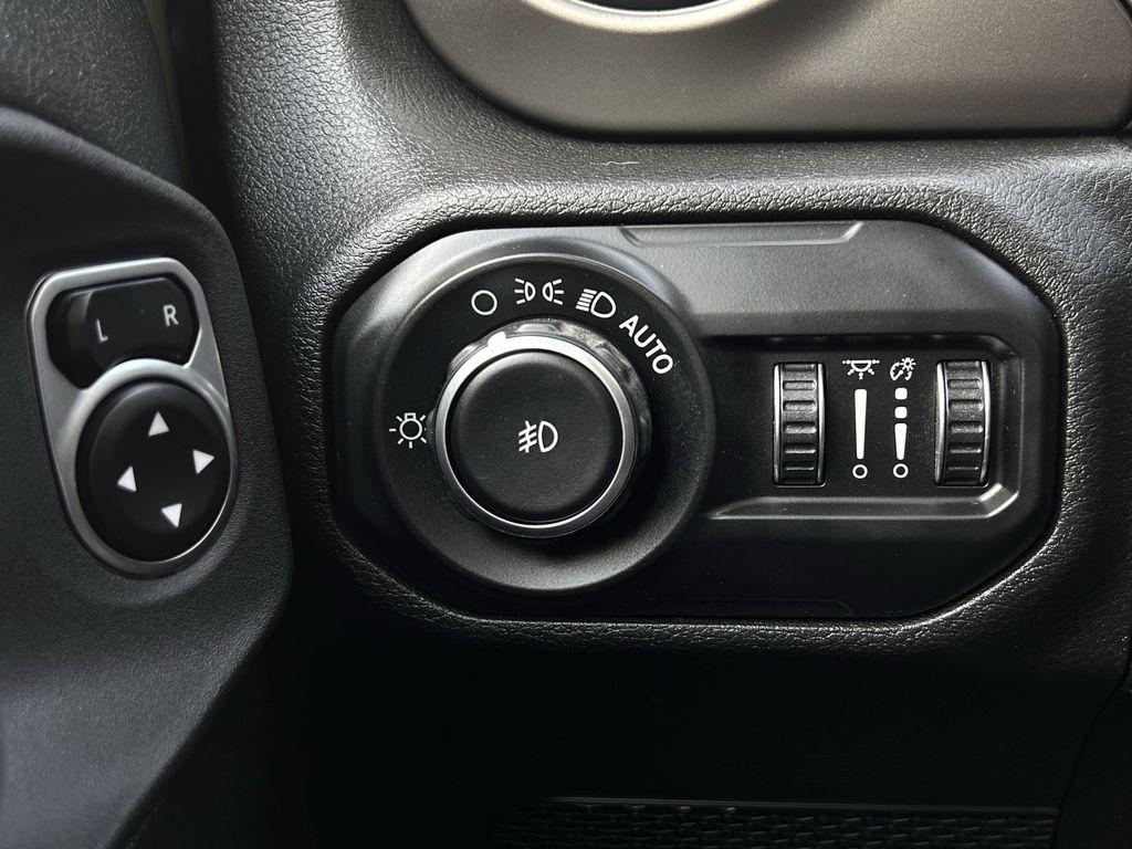 Jeep Wrangler Unlimited Willys Sport 2021