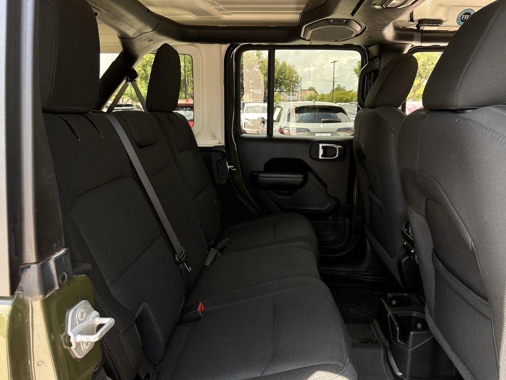 Jeep Wrangler Unlimited Willys Sport 2021