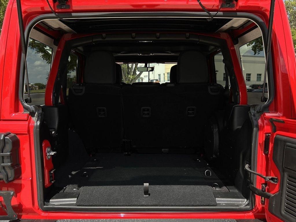 Jeep Wrangler Unlimited Rubicon 2023