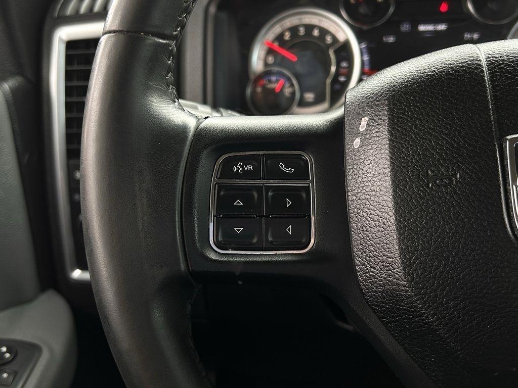 RAM 1500 SLT Crew Cab SWB 4WD 2018