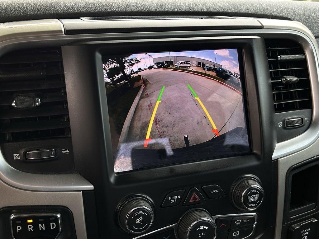 RAM 1500 SLT Crew Cab SWB 4WD 2018