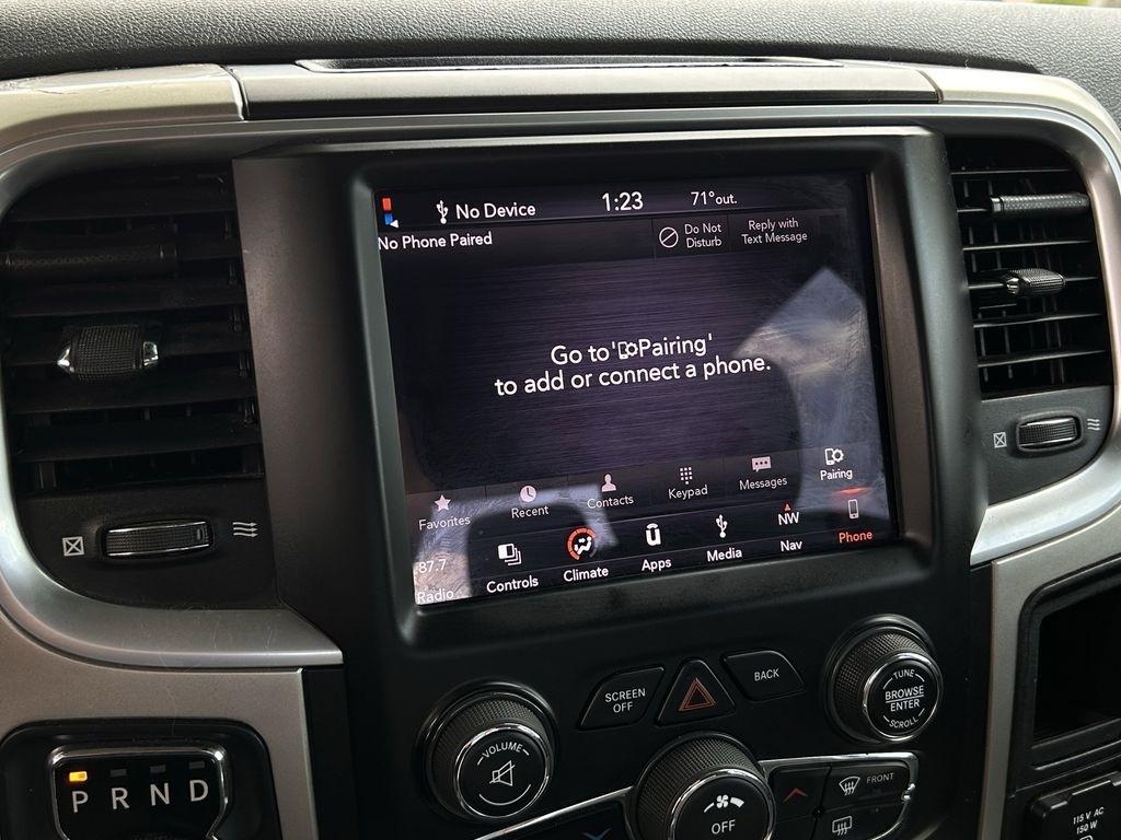 RAM 1500 SLT Crew Cab SWB 4WD 2018