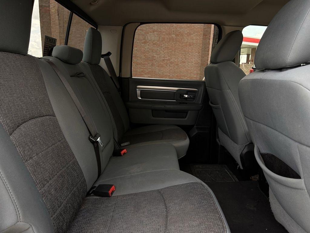 RAM 1500 SLT Crew Cab SWB 4WD 2018