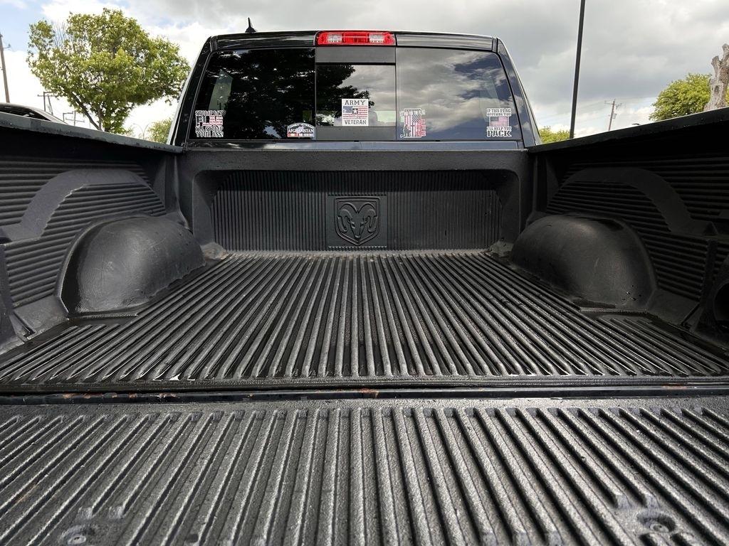 RAM 1500 SLT Crew Cab SWB 4WD 2018