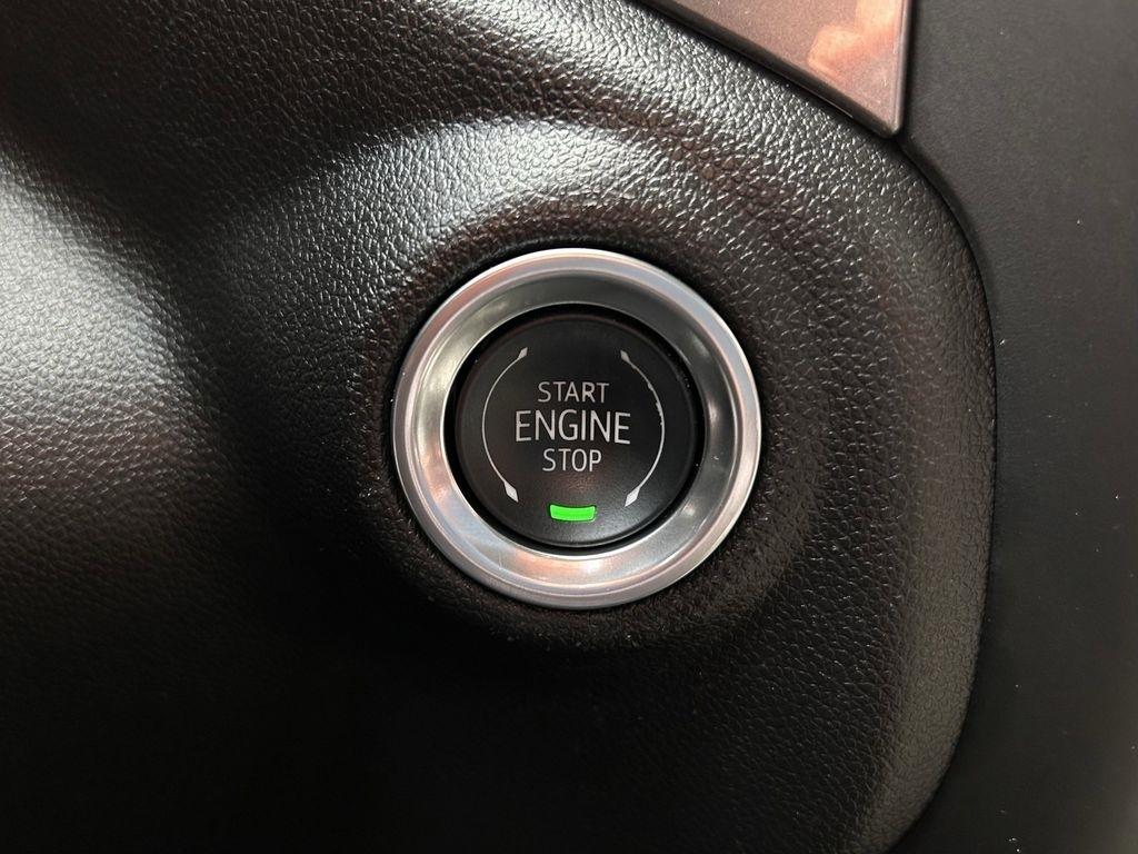 GMC Sierra 1500 Pro Crew Cab Short Box 2WD 2024