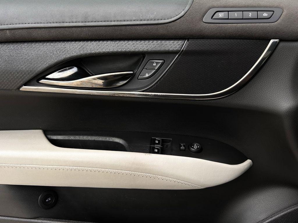 Cadillac ATS-V Coupe 2016