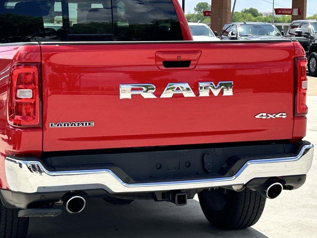 RAM 1500 Laramie Crew Cab SWB 4WD 2025
