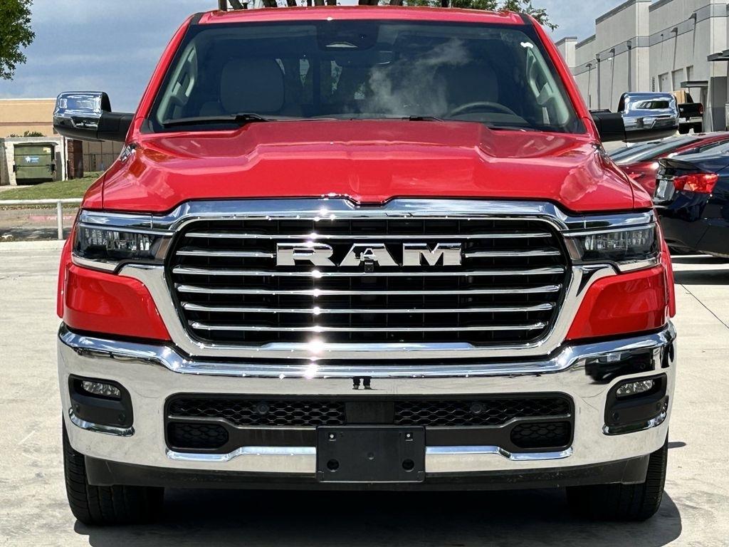 RAM 1500 Laramie Crew Cab SWB 4WD 2025