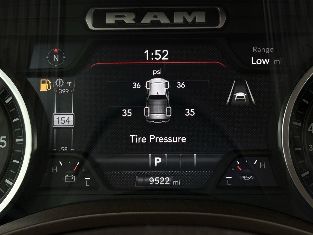 RAM 1500 Laramie Crew Cab SWB 4WD 2025