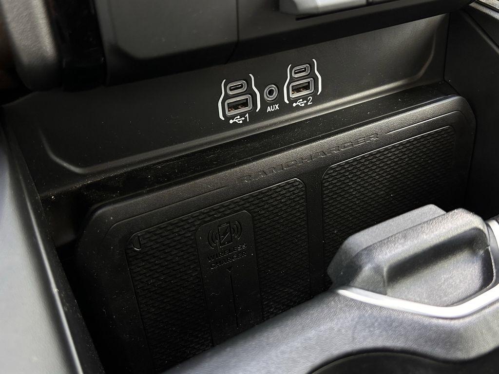 RAM 1500 Laramie Crew Cab SWB 4WD 2025