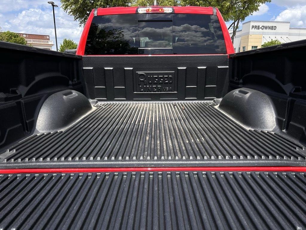 RAM 1500 Laramie Crew Cab SWB 4WD 2025