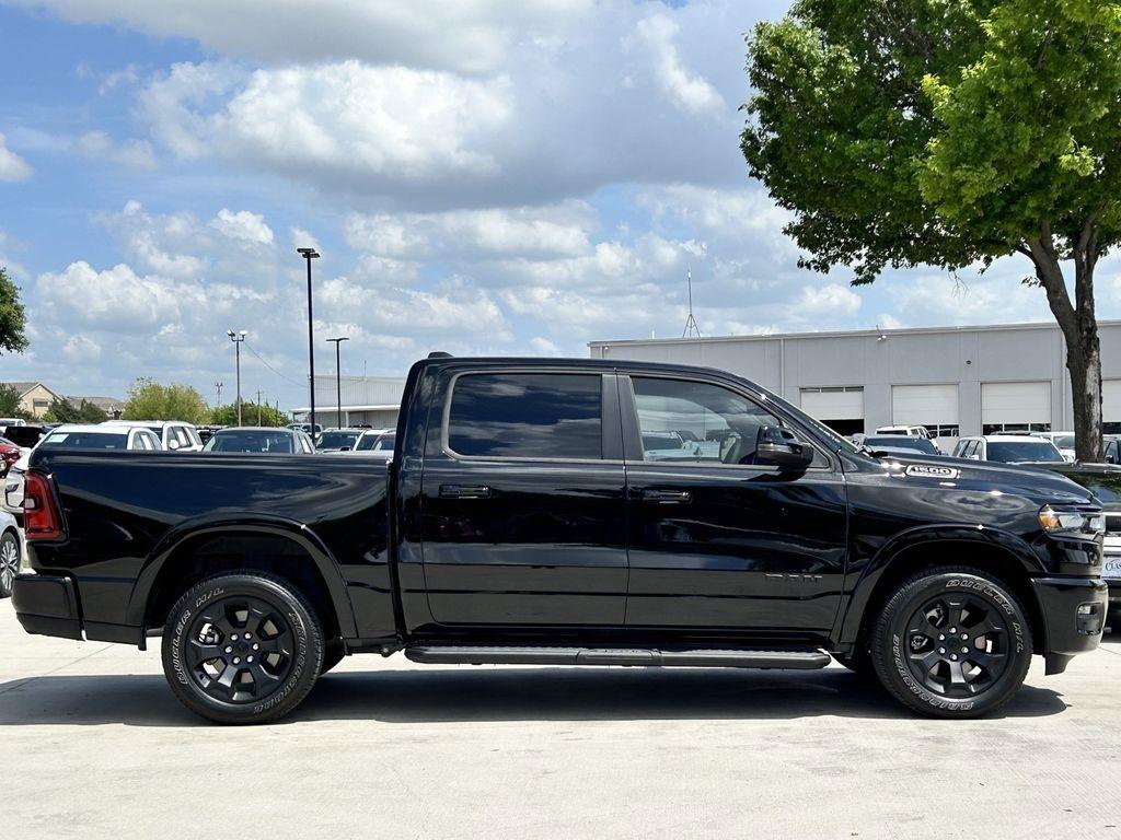 RAM 1500 Big Horn Crew Cab SWB 4WD 2026