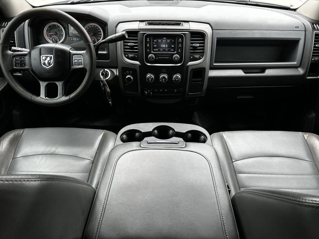 RAM 2500 Tradesman Crew Cab SWB 4WD 2018