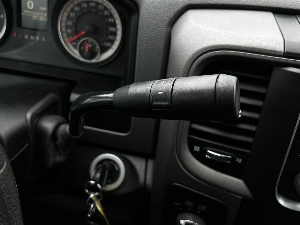 RAM 2500 Tradesman Crew Cab SWB 4WD 2018