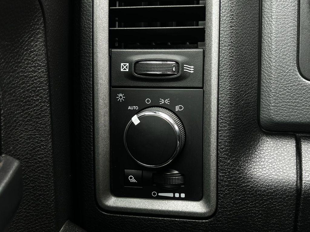 RAM 2500 Tradesman Crew Cab SWB 4WD 2018