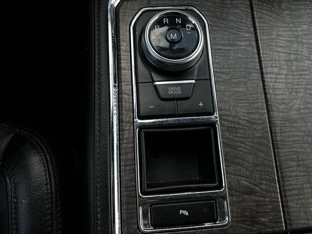 Ford Expedition Limited 2020