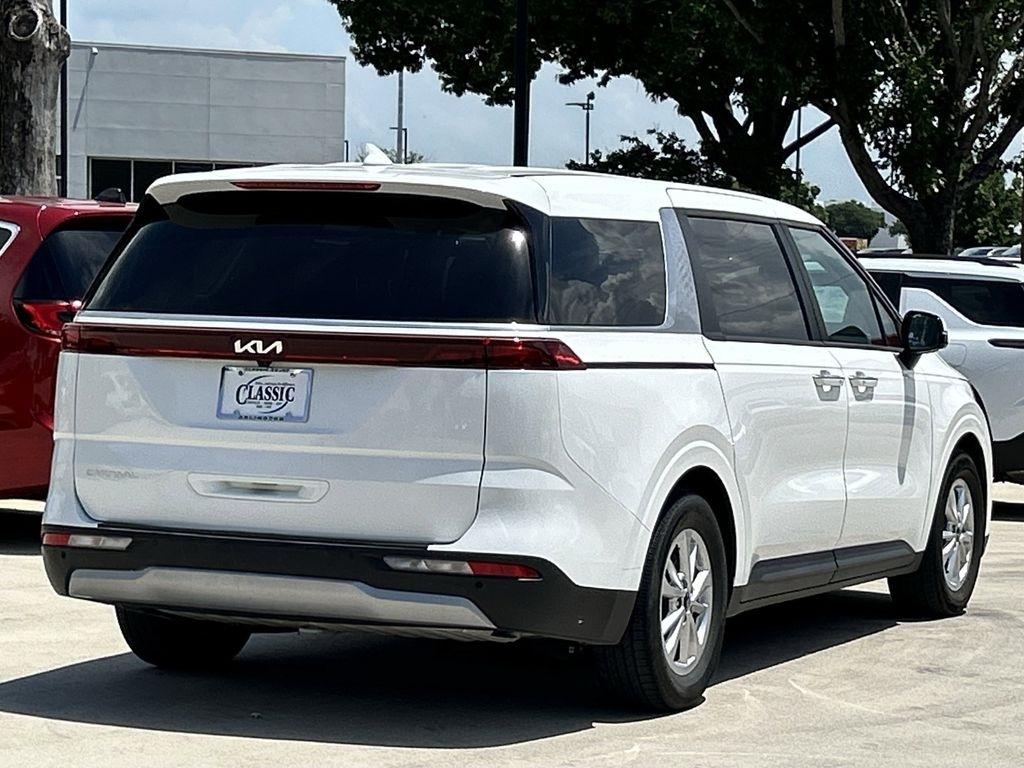 Kia Carnival LX Seat Package 2023