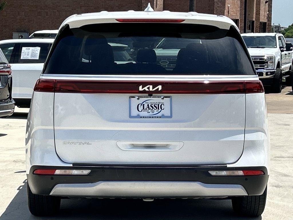 Kia Carnival LX Seat Package 2023