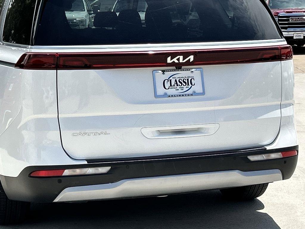 Kia Carnival LX Seat Package 2023