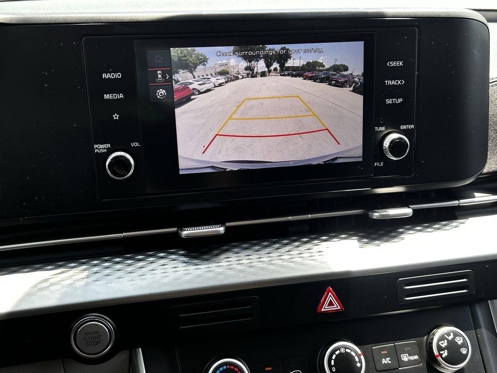 Kia Carnival LX Seat Package 2023