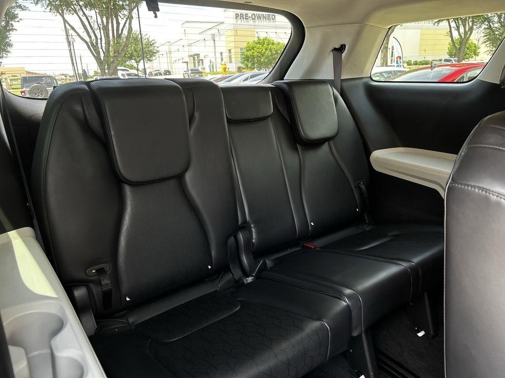 Kia Carnival LX Seat Package 2023