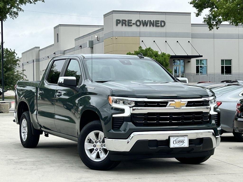 Chevrolet Silverado 1500 LT Crew Cab 2WD 2025