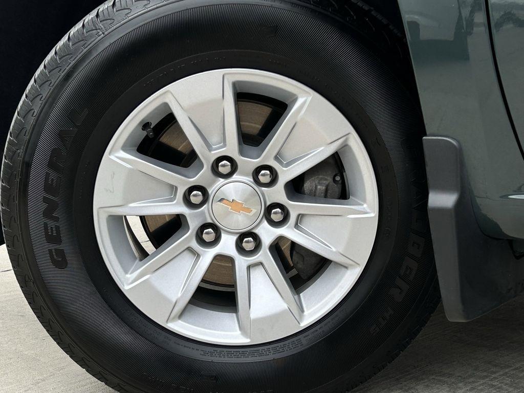 Chevrolet Silverado 1500 LT Crew Cab 2WD 2025