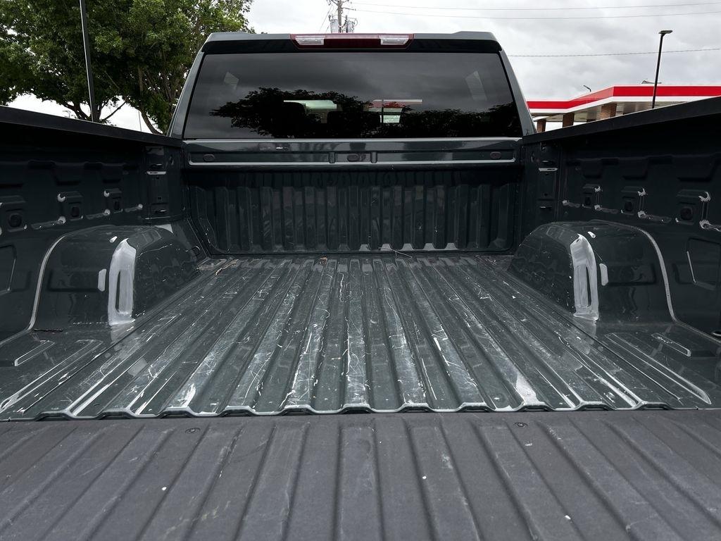 Chevrolet Silverado 1500 LT Crew Cab 2WD 2025