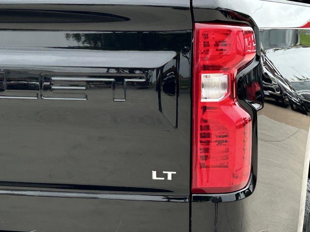 Chevrolet Silverado 1500 LT Crew Cab 2WD 2025