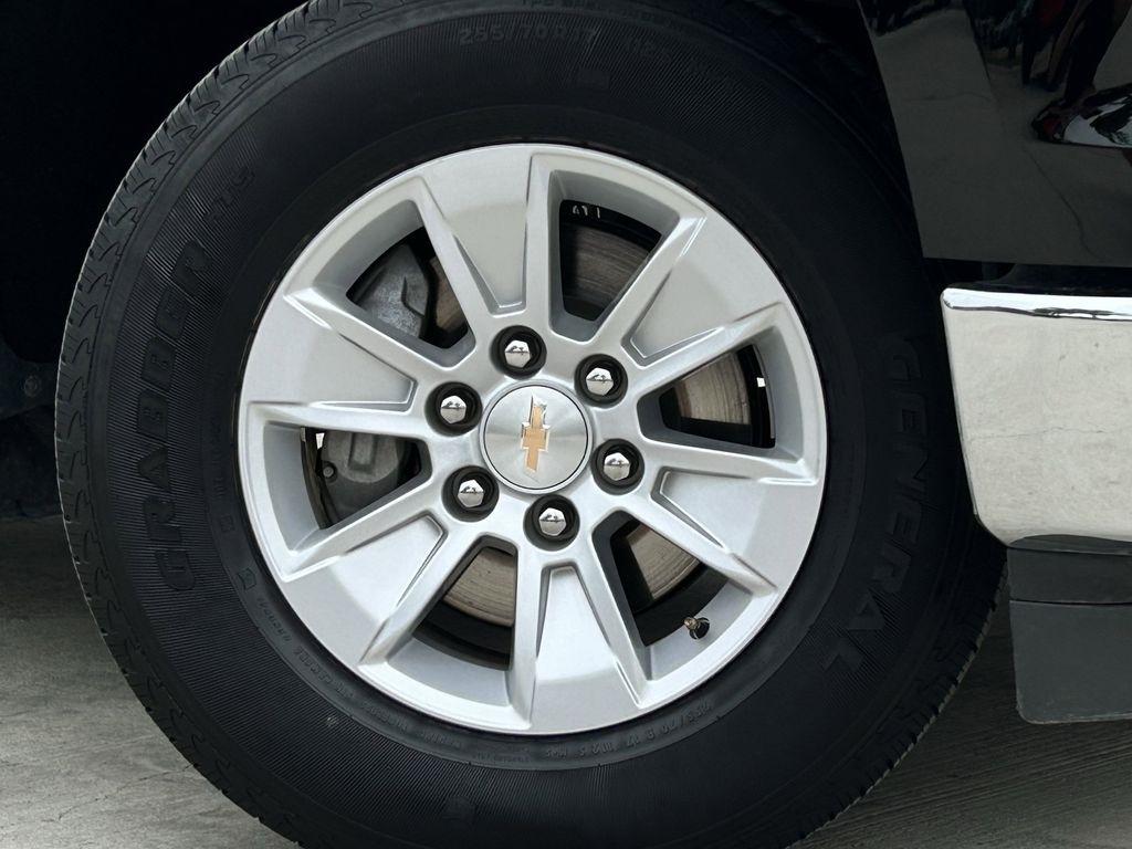 Chevrolet Silverado 1500 LT Crew Cab 2WD 2025