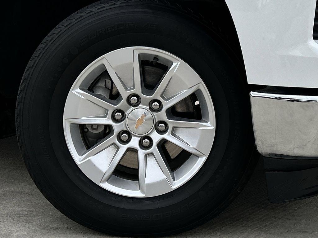 Chevrolet Silverado 1500 LT Crew Cab 2WD 2025