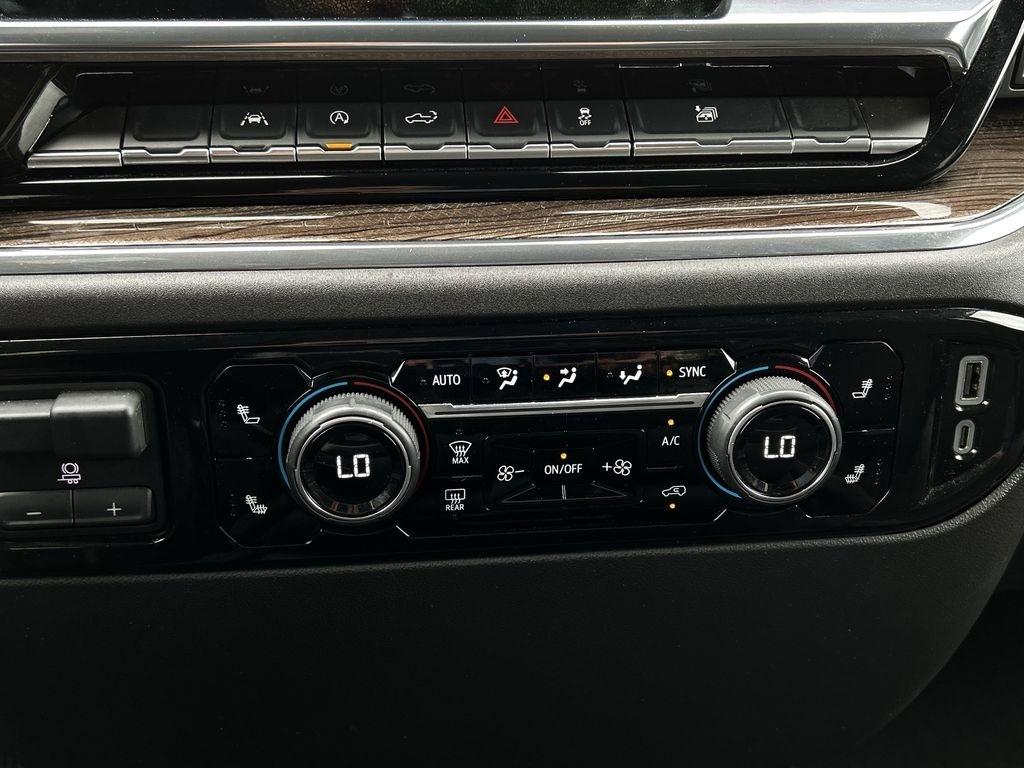 Chevrolet Silverado 1500 LT Crew Cab 2WD 2025