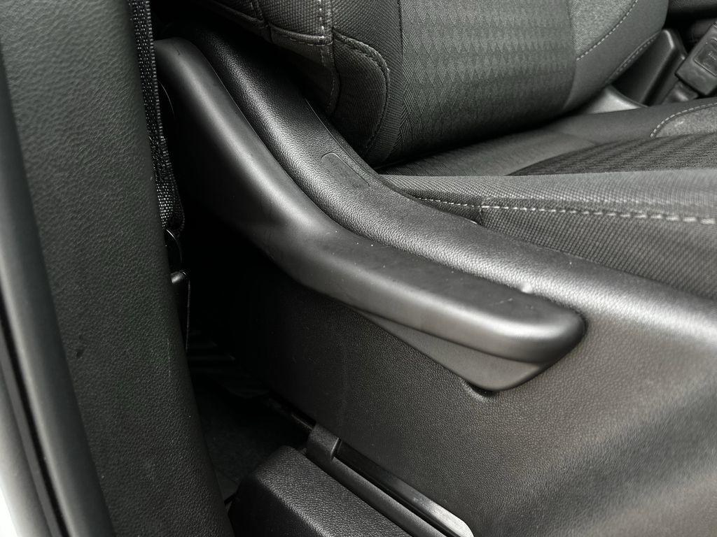 Chevrolet Silverado 1500 LT Crew Cab 2WD 2025